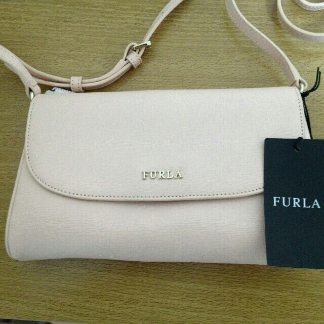 【新品】FURLA　ミニバッグ　ピンク