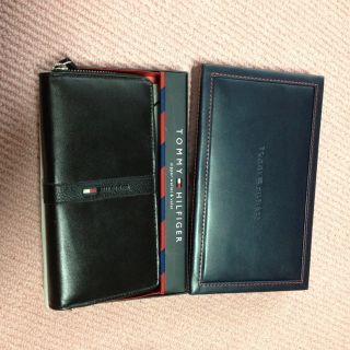 トミーヒルフィガー(TOMMY HILFIGER)のトミー長財布 箱付き 値下げ可(財布)