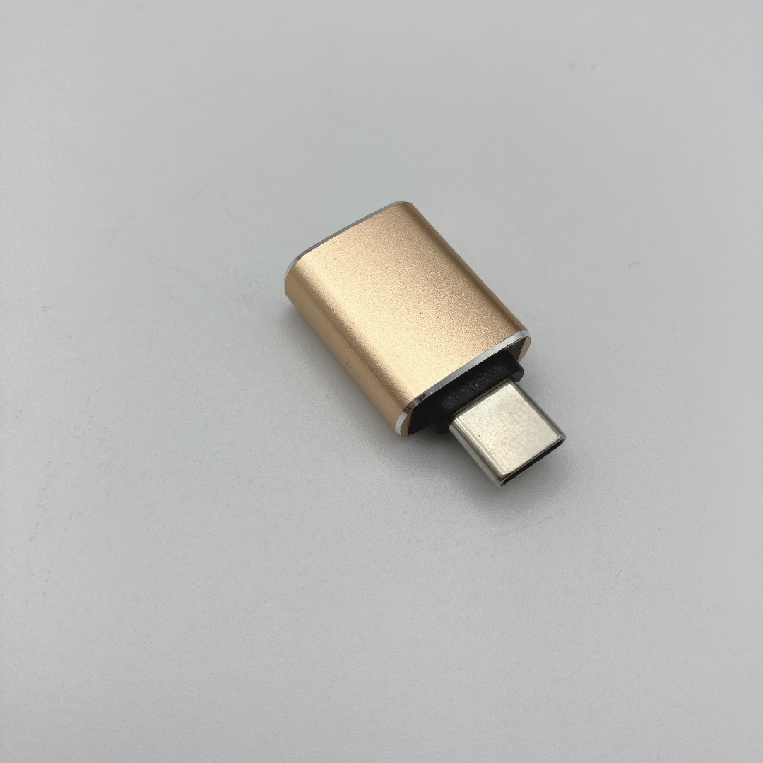 【RZ339】USB Type-C 変換アダプタ ゴールド タイプA タイプC ハンドメイドの素材/材料(各種パーツ)の商品写真