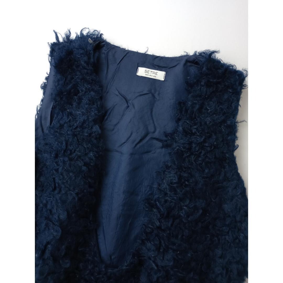 SLOBE IENA(スローブイエナ)のSETRE SLOBE IENA セレクト ファー Vネック ベスト ネイビー レディースのトップス(ベスト/ジレ)の商品写真