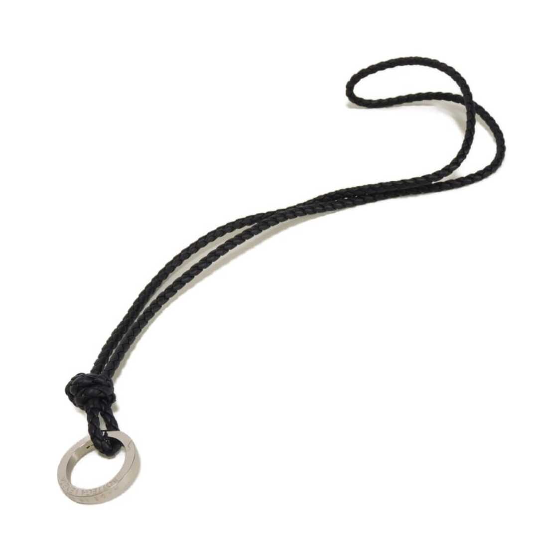 BOTTEGA VENETA(ボッテガヴェネタ)のBOTTEGAVENETA ボッテガヴェネタ イントレチャート レザー ロング キーリング 現行 ナッパ ネイビー ネックストラップ リング シルバー 美品 ラムスキン スペース ストラップ 758630 VMAY0 8838 スマホ/家電/カメラのスマホアクセサリー(ストラップ/イヤホンジャック)の商品写真