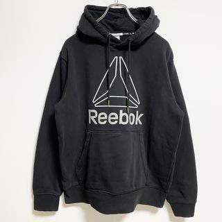 リーボック(Reebok)の古着 used　Reebok　リーボック　長袖フロントロゴプリントパーカー　プルオーバー　黒　ブラック　秋冬服　Mサイズ(パーカー)