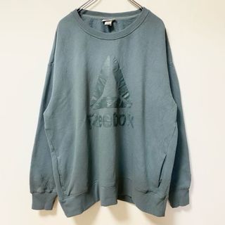 リーボック(Reebok)の古着 used　Reebok リーボック　長袖フロントロゴデザインスウェット　トレーナー　クルーネック　ブルー　XXＬサイズ(スウェット)