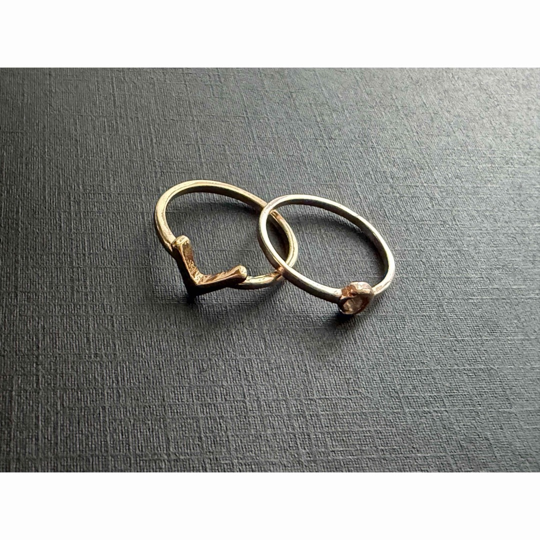 H.P.FRANCE(アッシュペーフランス)のアッシュペーフランス V字デザイン ストーン付 重ねリング 2点セット 13号 レディースのアクセサリー(リング(指輪))の商品写真