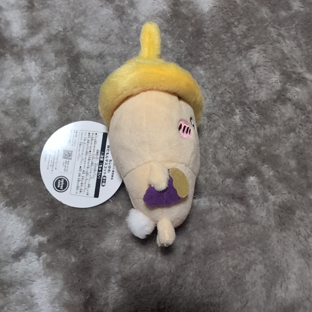 ちいかわ(チイカワ)のちいかわ秋だもんマスコット エンタメ/ホビーのおもちゃ/ぬいぐるみ(キャラクターグッズ)の商品写真