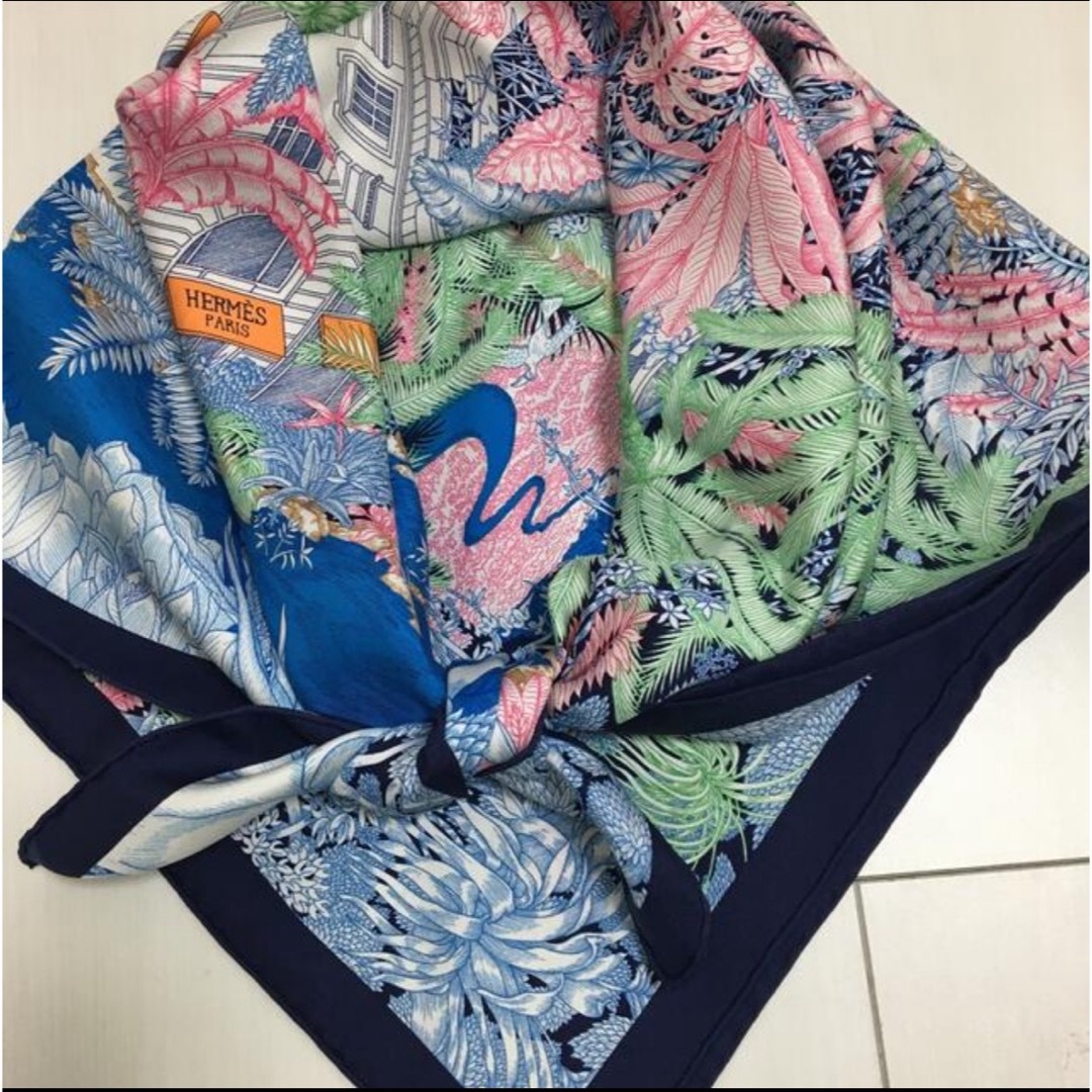 HERMES(エルメス)のエルメス スカーフ 超美品! レディースのファッション小物(バンダナ/スカーフ)の商品写真