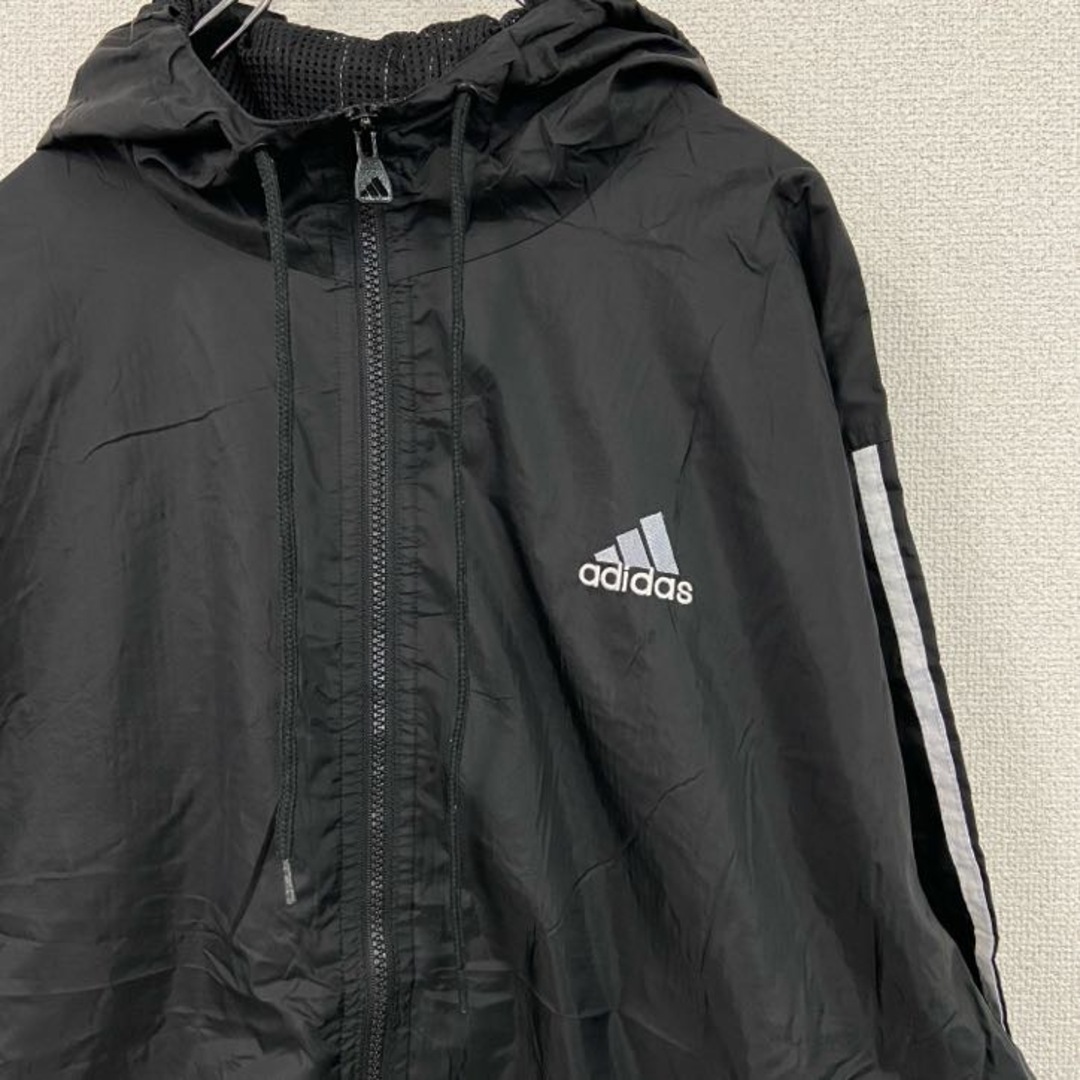 adidas(アディダス)の古着 used　90s　adidas　アディダス　フルジップナイロンジャケット　フーディ　ヴィンテージ　黒　ブラック　Mサイズ メンズのジャケット/アウター(ナイロンジャケット)の商品写真