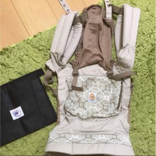 エルゴベビー(Ergobaby)のエルゴ抱っこ紐正規品専用(抱っこひも/おんぶひも)