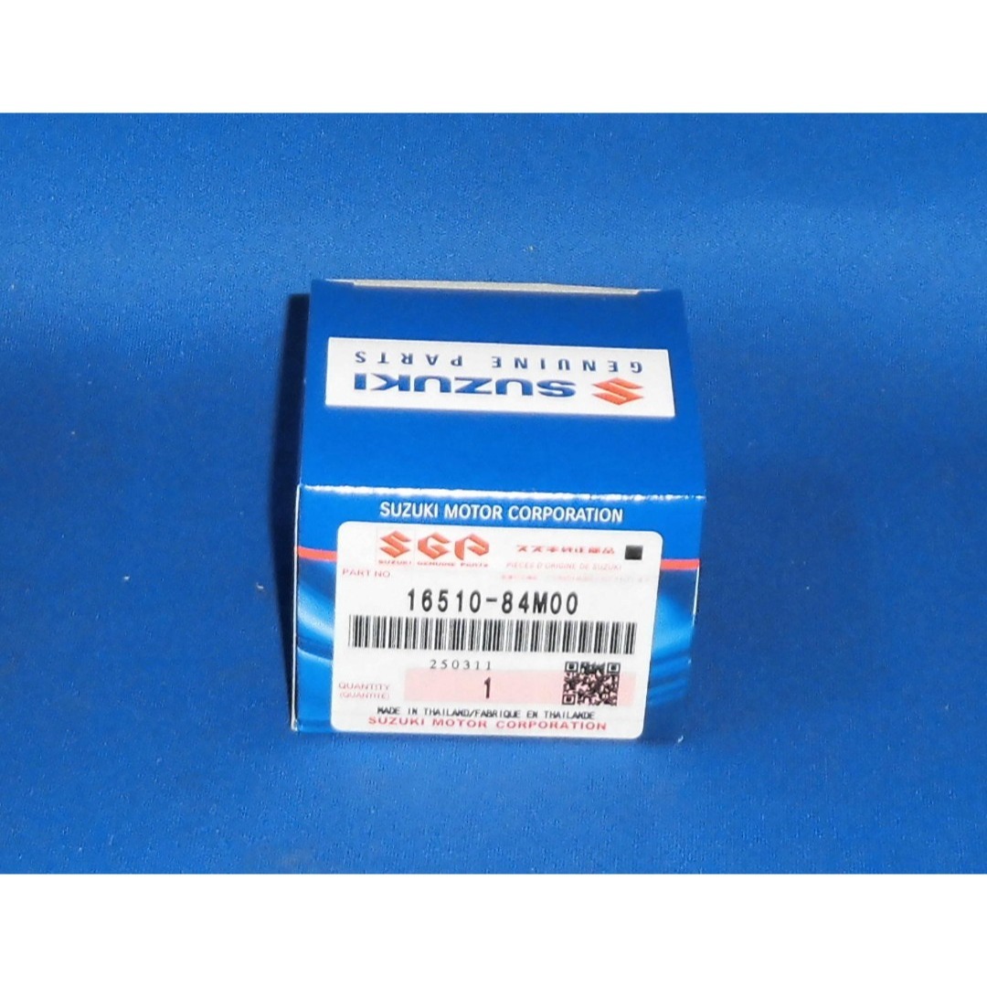 スズキ(スズキ)のスズキ純正　オイルフィルター　16510-81M00　8個セット 自動車/バイクの自動車(車種別パーツ)の商品写真