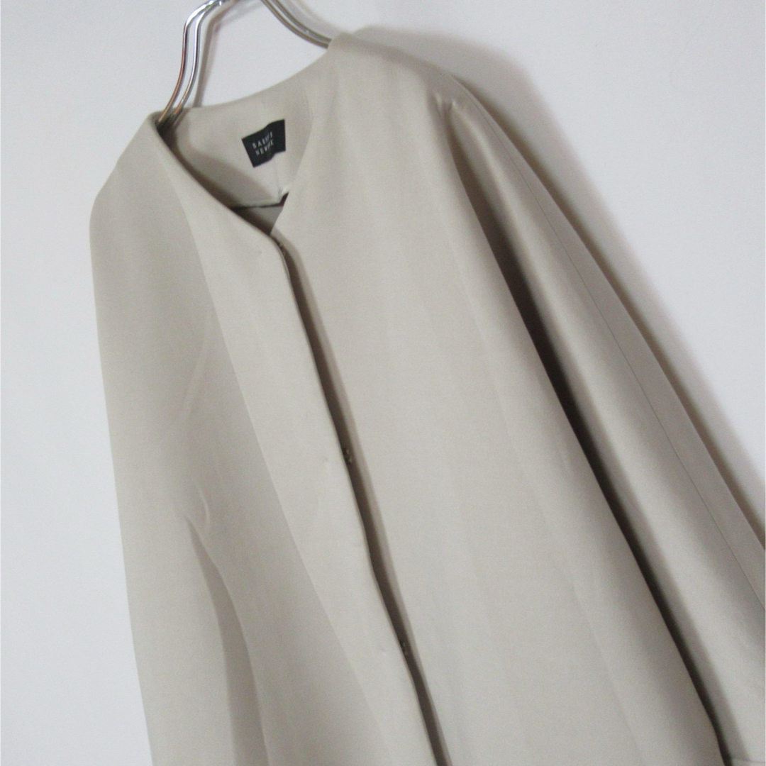 BARNEYS NEW YORK(バーニーズニューヨーク)の【値下げ◎】 BARNEYS NEWYORK / ノーカラー オーバー コート レディースのジャケット/アウター(ロングコート)の商品写真
