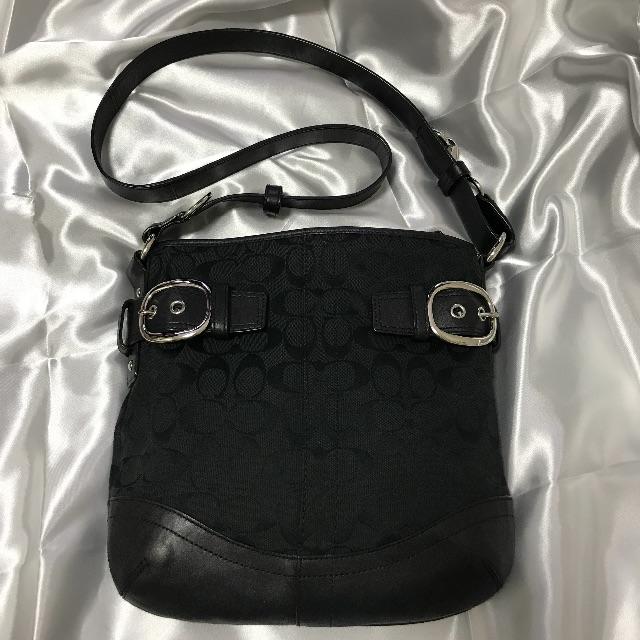 COACH - ☆COACH☆ショルダーバッグ  斜めがけ シグネチャー ブラック