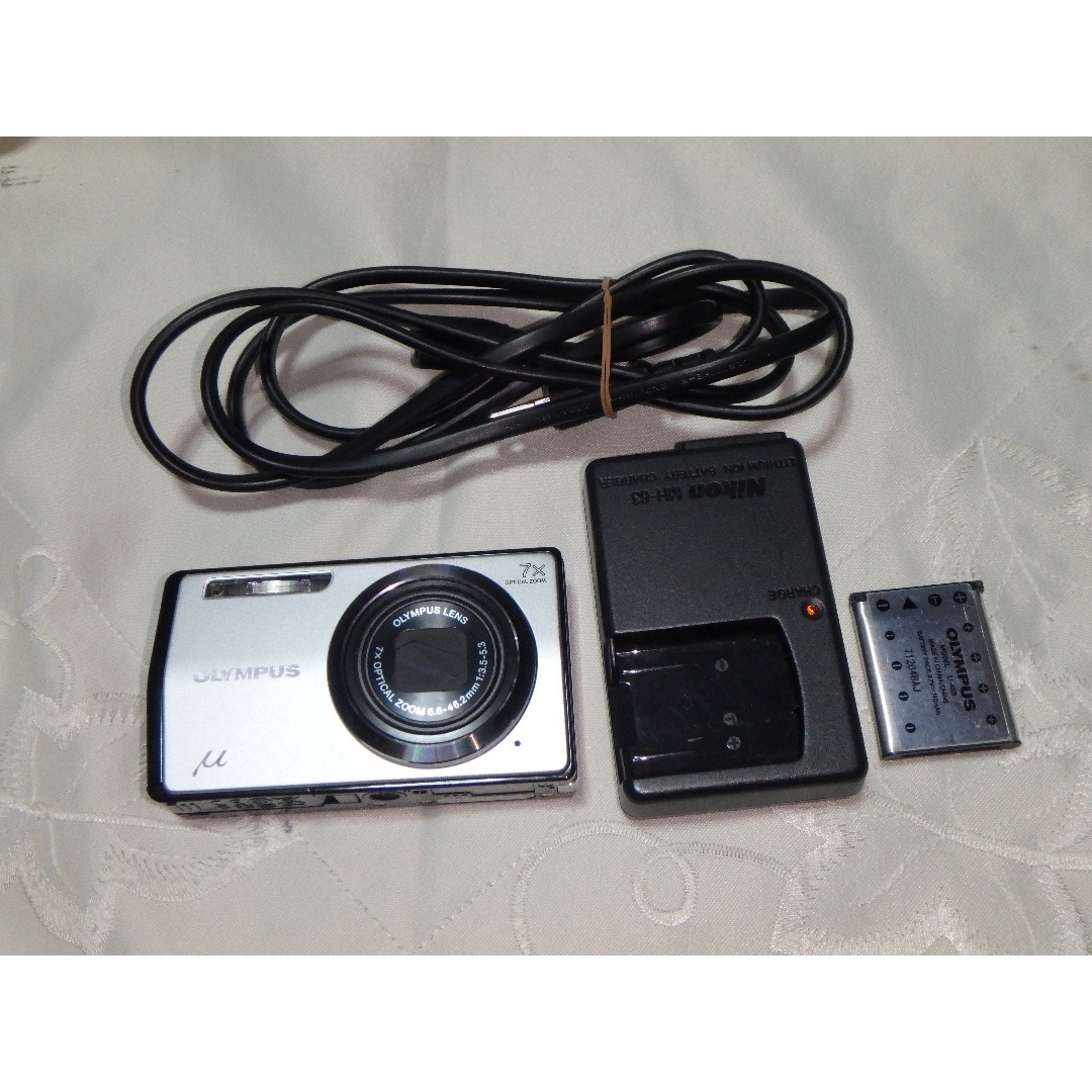 OLYMPUS(オリンパス)の動作品 OLYMPUS μ-7000 デジタルカメラ  スマホ/家電/カメラのカメラ(コンパクトデジタルカメラ)の商品写真