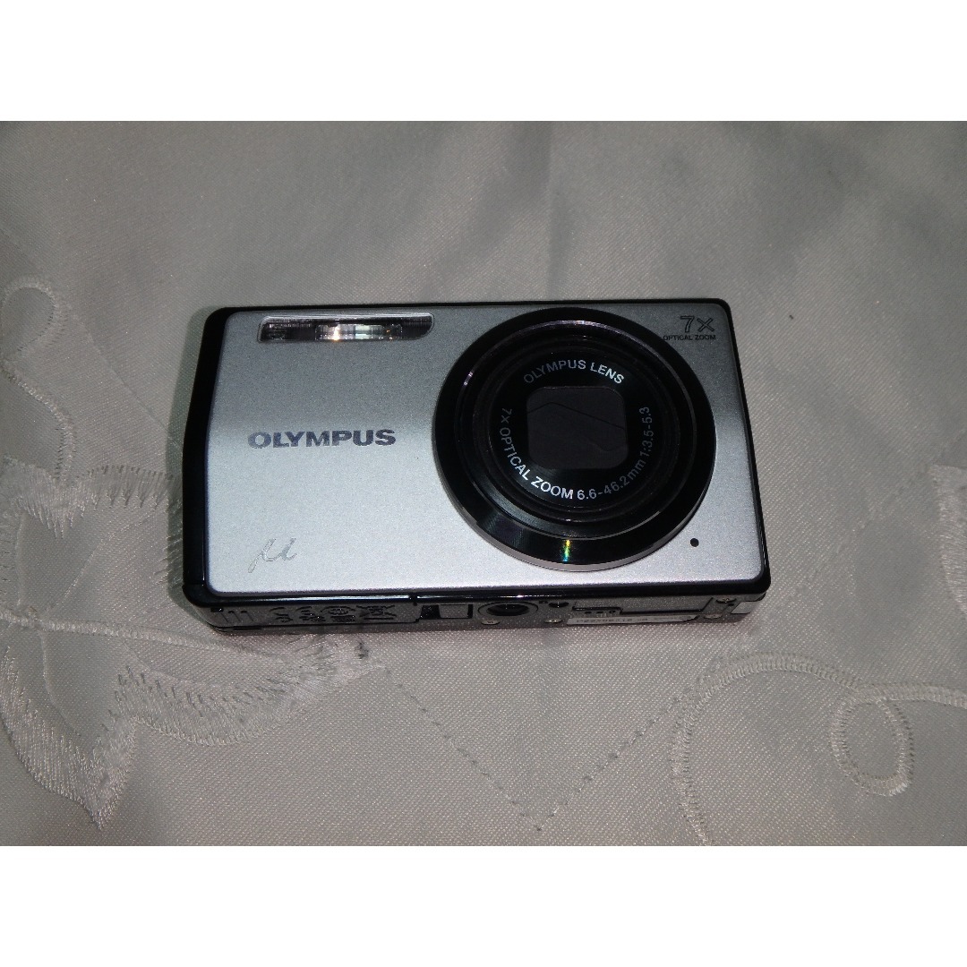 OLYMPUS(オリンパス)の動作品 OLYMPUS μ-7000 デジタルカメラ  スマホ/家電/カメラのカメラ(コンパクトデジタルカメラ)の商品写真