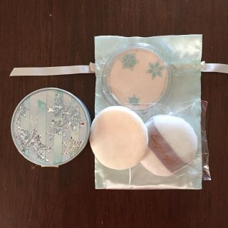 マキアージュ(MAQuillAGE)の送料込！数回使用★スノービューティー レフィル付き！(フェイスパウダー)