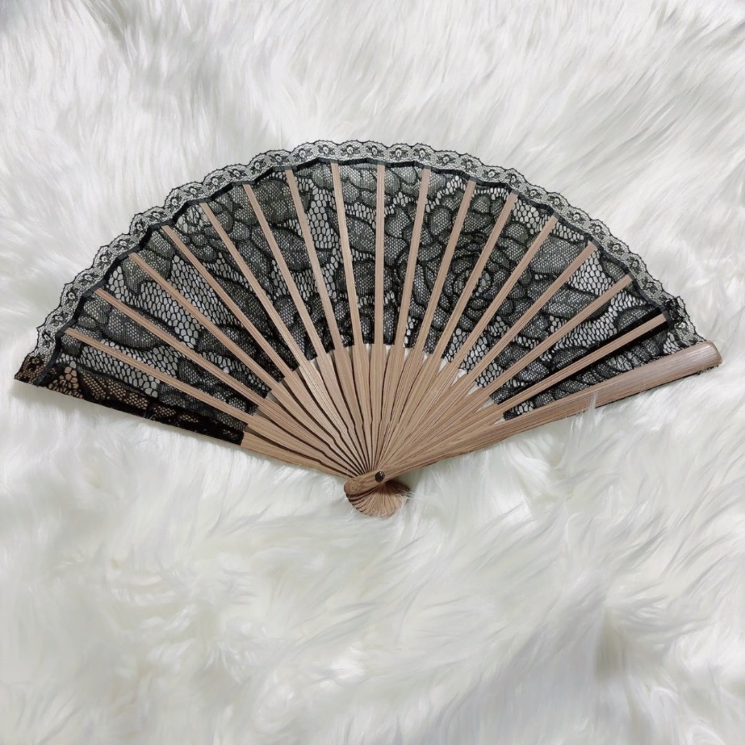 残り僅か♡ ダンス 踊り せんす プレゼント ブラック 扇子 レディース レース レディースのファッション小物(その他)の商品写真