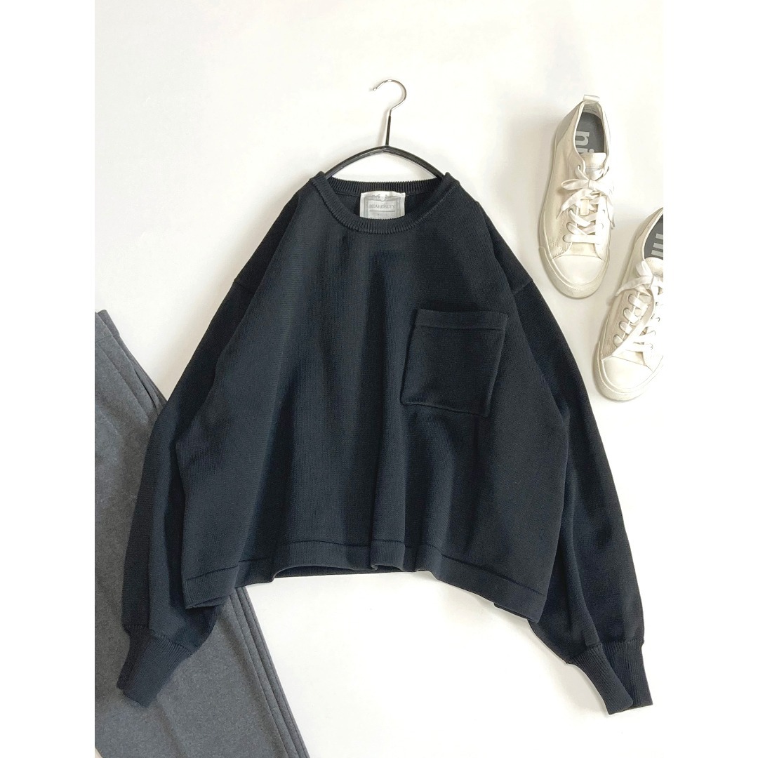 BEARDSLEY(ビアズリー)の美品BEARDSLEYビアズリーゆったり23AWビッグニットプルオーバー♪ レディースのトップス(ニット/セーター)の商品写真