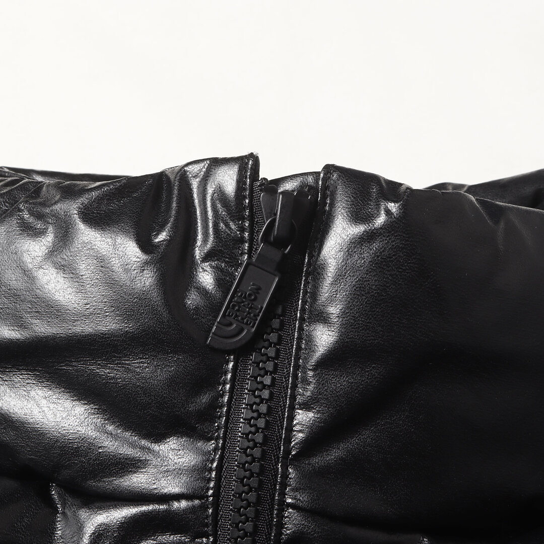 【新品】eYe JUNYA WATANABE MAN アイ ジュンヤ ワタナベ マン ジャケット ブラック 黒 サイズ:XS | 24AW THE NORTH FACE シンセティックレザー ヌプシ ダウンジャケット | アウター ブルゾン 上着 | コラボ【メンズ】 メンズのジャケット/アウター(ダウンジャケット)の商品写真