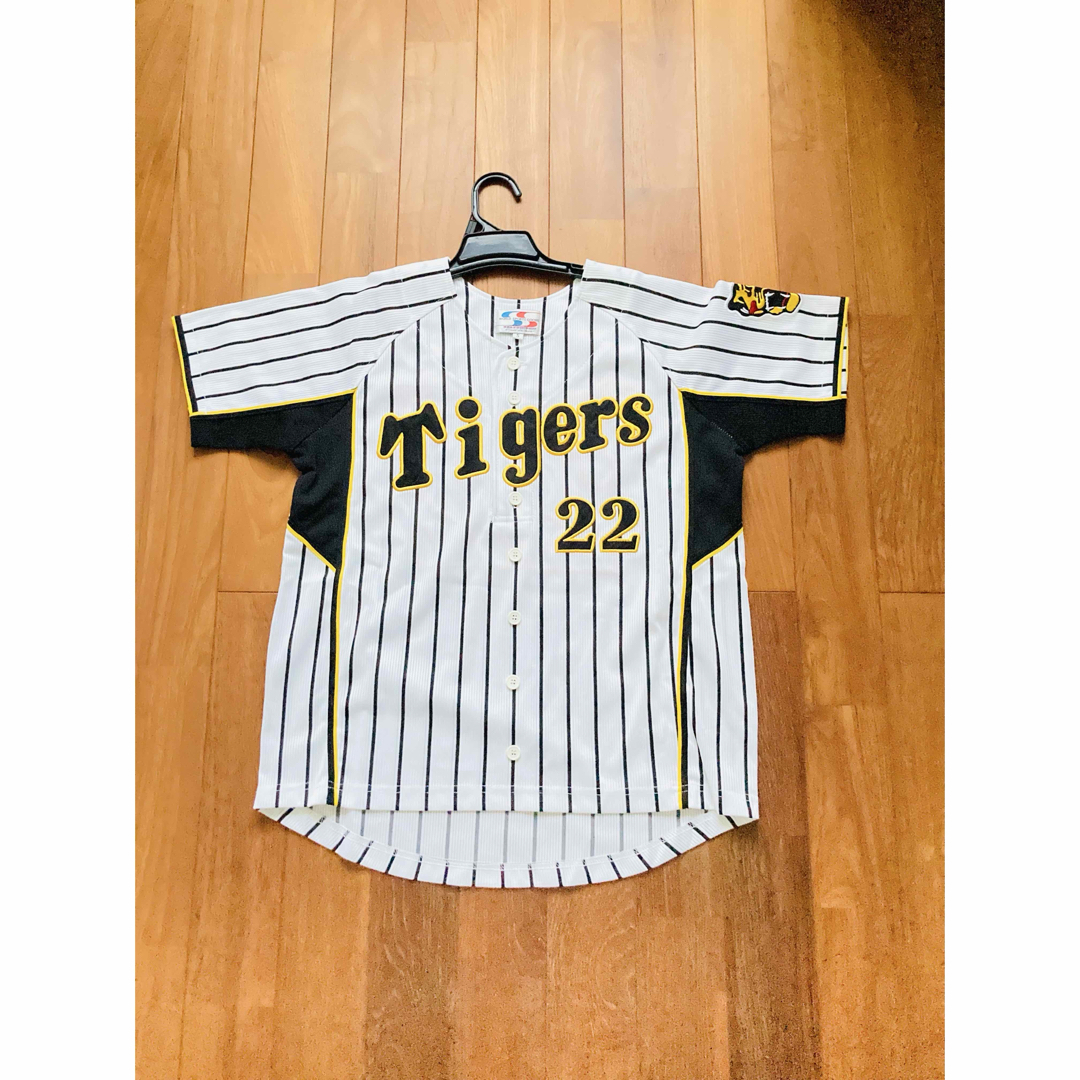 阪神タイガース(ハンシンタイガース)の阪神タイガース ユニフォーム  藤川球児 藤川 メンズS  刺繍 シャープ産業 スポーツ/アウトドアの野球(応援グッズ)の商品写真