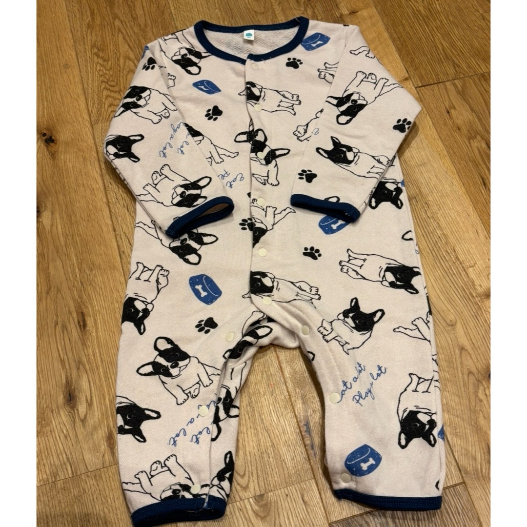 carter's(カーターズ)の犬プリントロンパース(クリーム色) 80 キッズ/ベビー/マタニティのベビー服(~85cm)(ロンパース)の商品写真