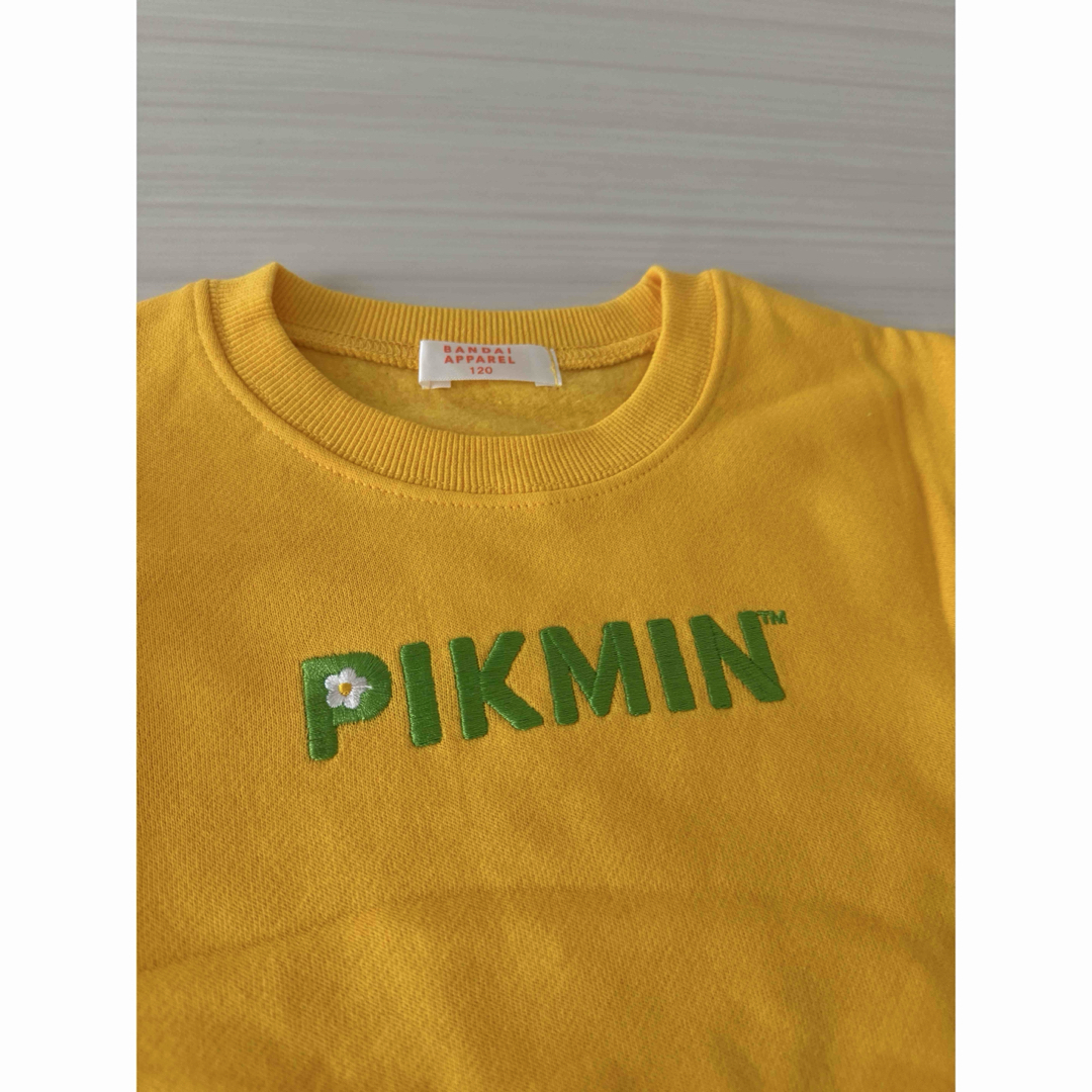 未使用 任天堂 ピクミン スウェットトレーナー 裏起毛トップス 刺繍 120cm キッズ/ベビー/マタニティのキッズ服男の子用(90cm~)(ジャケット/上着)の商品写真
