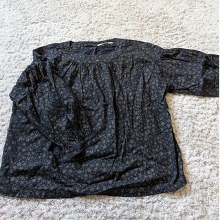 SUNVALLEY トップス