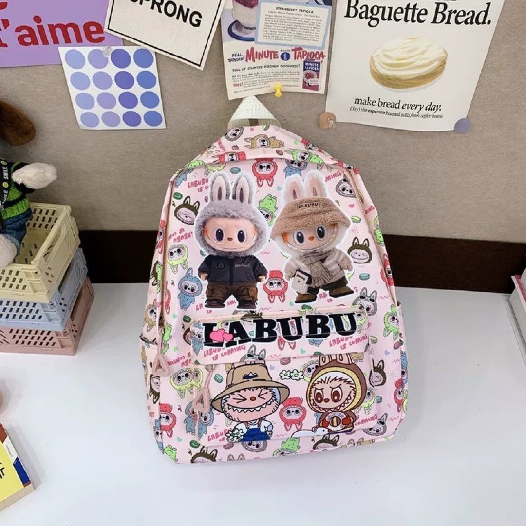 LABUBU リュックサック ピンク マルチカラー ぬいぐるみ付き 未使用 キッズ/ベビー/マタニティのこども用バッグ(リュックサック)の商品写真