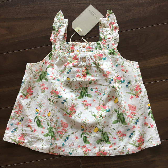 ZARA KIDS(ザラキッズ)のザラベイビー★新品★花柄トップス98 キッズ/ベビー/マタニティのキッズ服女の子用(90cm~)(ブラウス)の商品写真