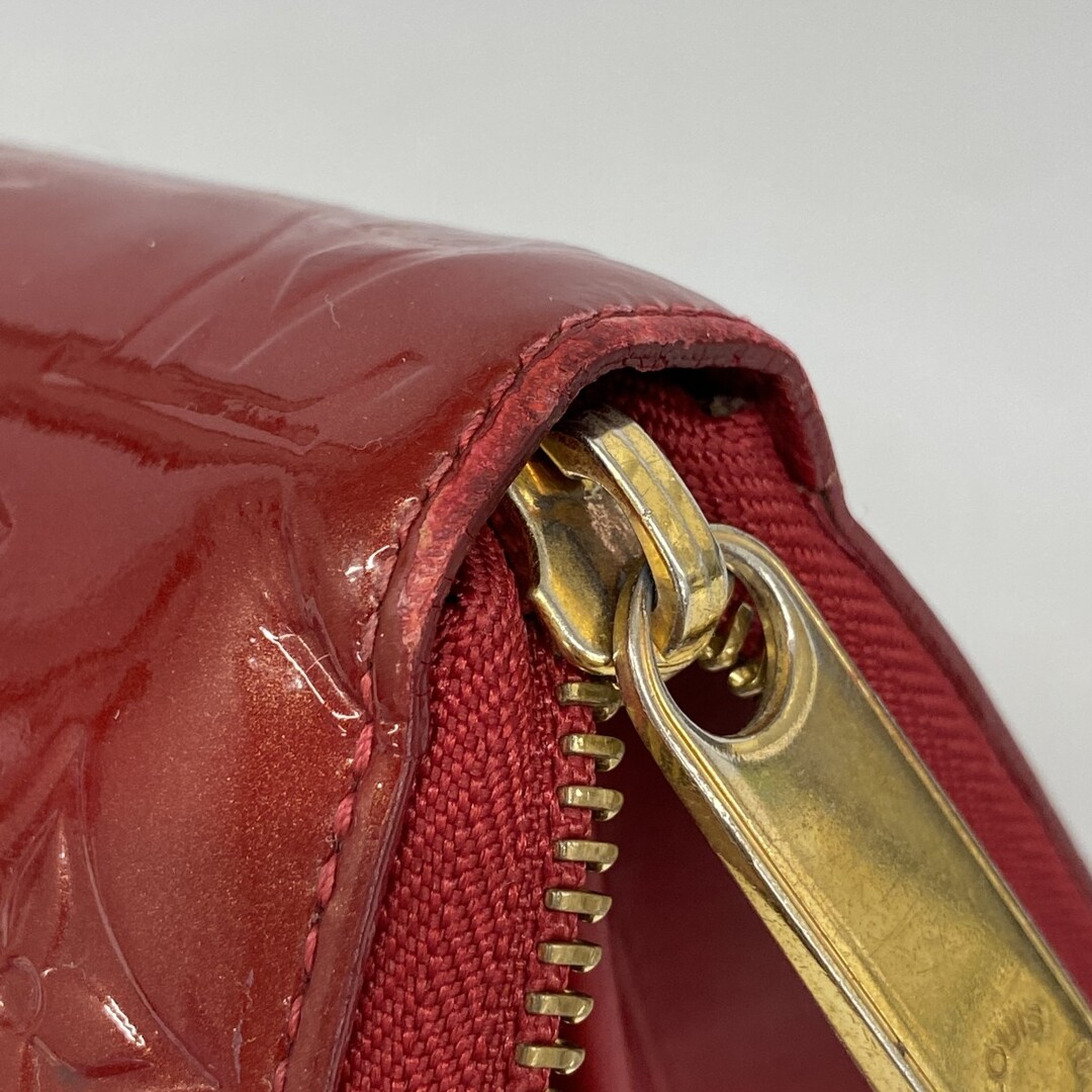 LOUIS VUITTON(ルイヴィトン)の【5me5864】ルイヴィトン 長財布 ヴェルニ ジッピーウォレット M91732 ルージュグルナディーヌ【中古】レディース レディースのファッション小物(財布)の商品写真