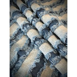 【新着商品】fringe denim デザイン デニム生地 ハンドメイド はぎれ