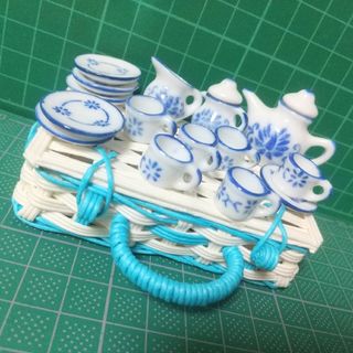 ドールハウスミニチュアティーセット ハンドメイドバスケット(華青)