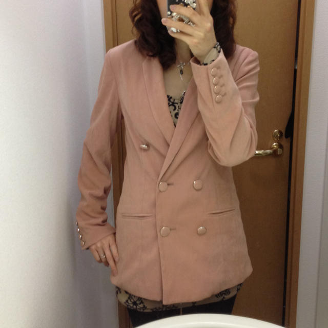 美品ピンクテーラードジャケット♡値下げ♡ レディースのジャケット/アウター(テーラードジャケット)の商品写真