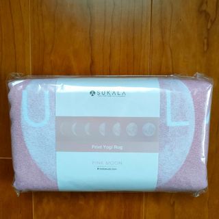 新品 LAVA限定 SUKALA プリントヨギラグ ピンク