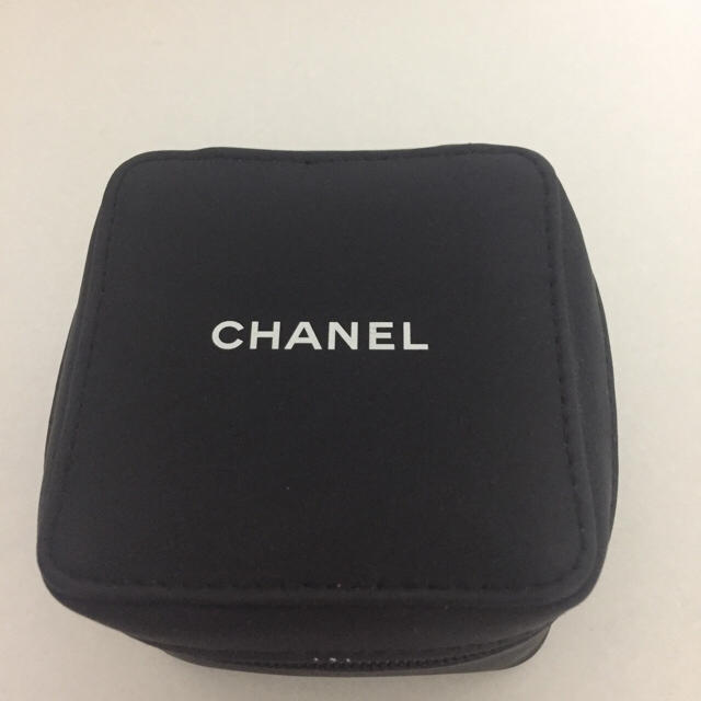 CHANEL(シャネル)の☆あい様専用☆【非売品】CHANEL 時計ケース レディースのファッション小物(腕時計)の商品写真