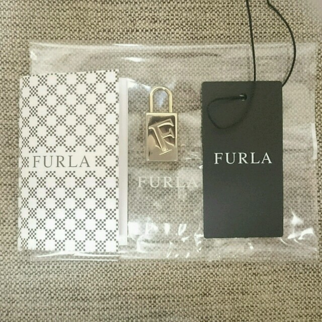 Furla(フルラ)の最終値下！新品未使用フルラFURLA candyキャンディミニボストンバッグ レディースのバッグ(ボストンバッグ)の商品写真