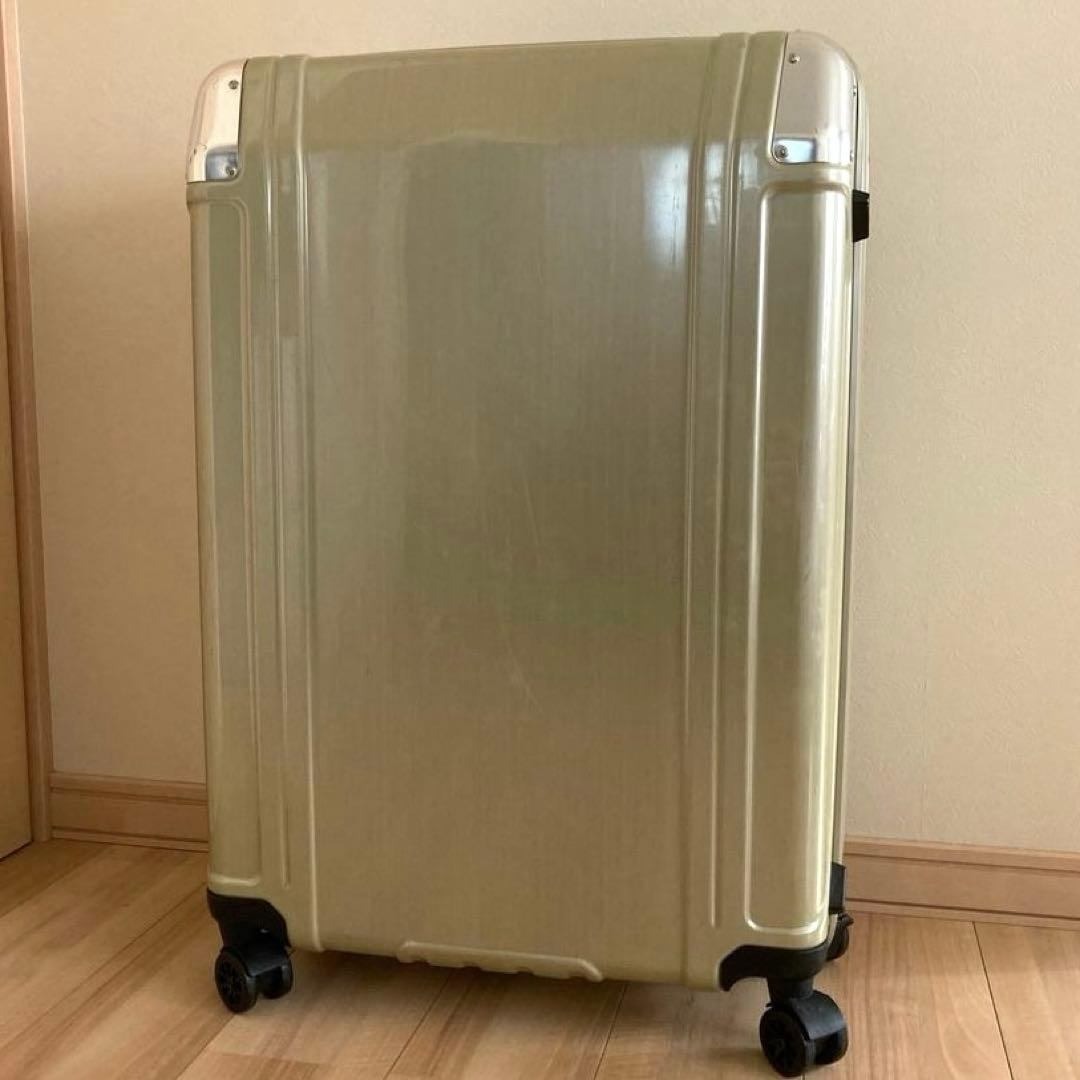 ZERO HALLIBURTON(ゼロハリバートン)の【大容量】ZERO HALLIBURTON スーツケース TSAロック 4輪 メンズのバッグ(トラベルバッグ/スーツケース)の商品写真