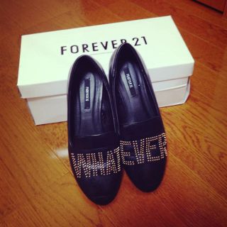 フォーエバートゥエンティーワン(FOREVER 21)のf21 メッセージローファー(ローファー/革靴)