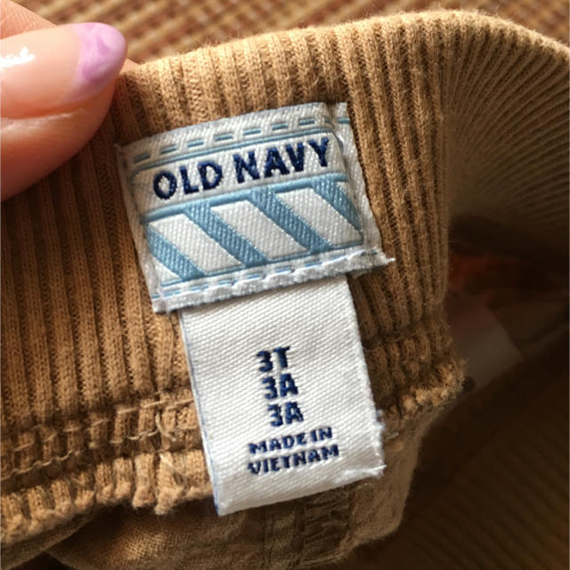 Old Navy(オールドネイビー)のOld Navy ハーフパンツ サイズ100 キッズ/ベビー/マタニティのキッズ服男の子用(90cm~)(パンツ/スパッツ)の商品写真