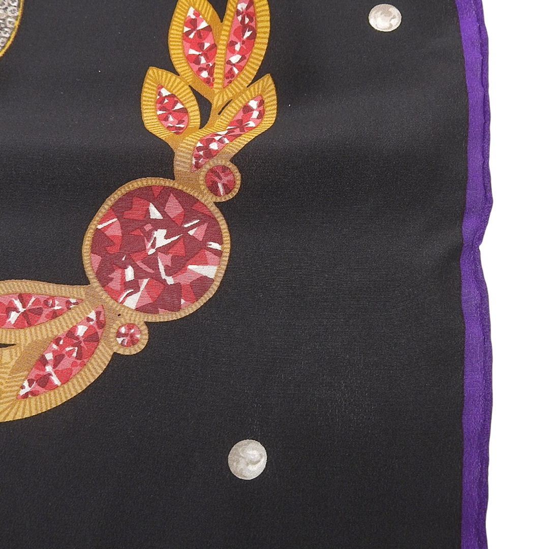 Cartier(カルティエ)の箱付超美品 カルティエ CARTIER レアアイテム 超大判 シルク ストール 130cm 宝石柄 黒 スカーフ レディースのファッション小物(ストール/パシュミナ)の商品写真