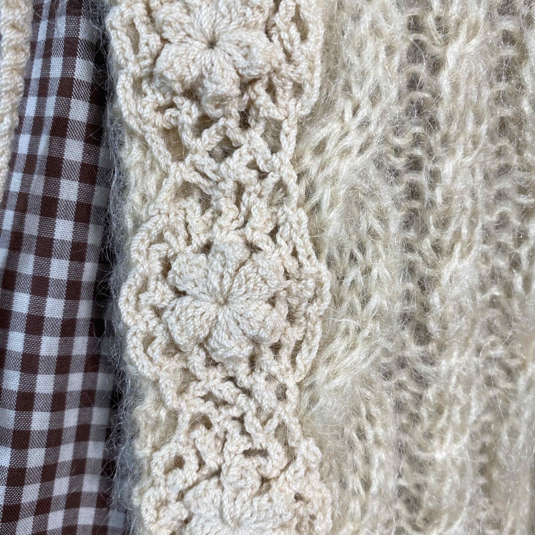 KANEKO ISAO(カネコイサオ)のカネコイサオ🤍ジップアップフード付カーディガンでミルキーホワイトのモヘア仕様☺️👍 レディースのトップス(カーディガン)の商品写真