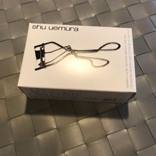 シュウウエムラ(shu uemura)のshu uemura  アイラッシュカーラー＊新品＊ビューラー(その他)