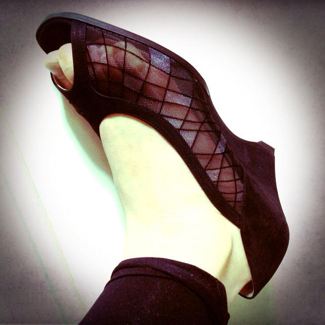 ROBERTA DI CAMERINO(ロベルタディカメリーノ)のロベルタ メッシュウェッジソールパンプス レディースの靴/シューズ(ハイヒール/パンプス)の商品写真