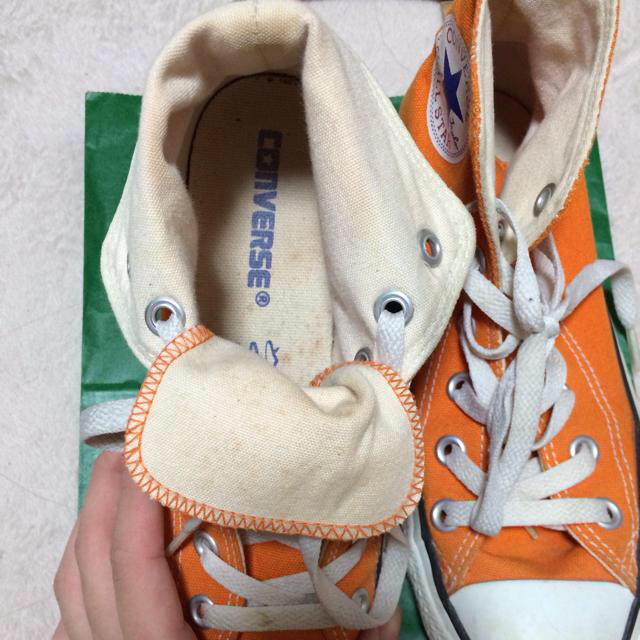 CONVERSE(コンバース)のコンバース オレンジハイカット レディースの靴/シューズ(スニーカー)の商品写真