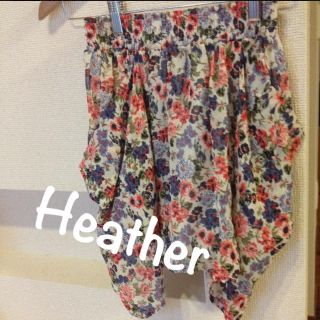 ヘザー(heather)のHeather♡花柄スカート(ミニスカート)