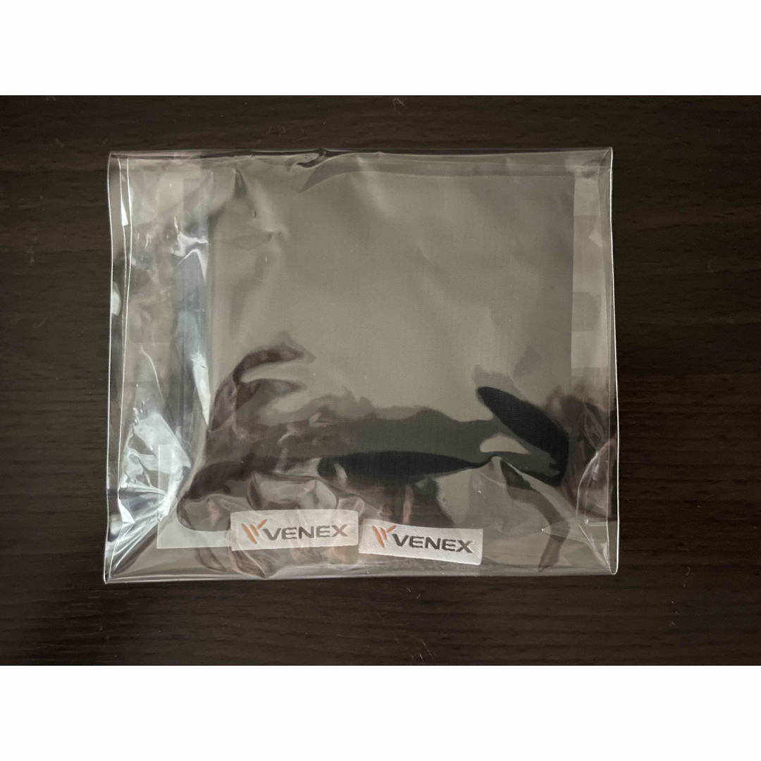 VENEX(ベネクス)の新品 リカバリーウエア リストバンド ベネクス　ブラック コスメ/美容のリラクゼーション(その他)の商品写真