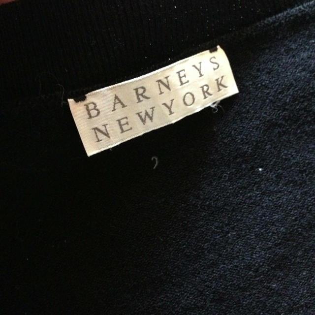 BARNEYS NEW YORK(バーニーズニューヨーク)のバーニーズ カシュクールカーデ レディースのトップス(カーディガン)の商品写真