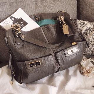 コーチ(COACH)の直営店購入＊COACH＊大容量ブラウンレザートートバッグ(トートバッグ)