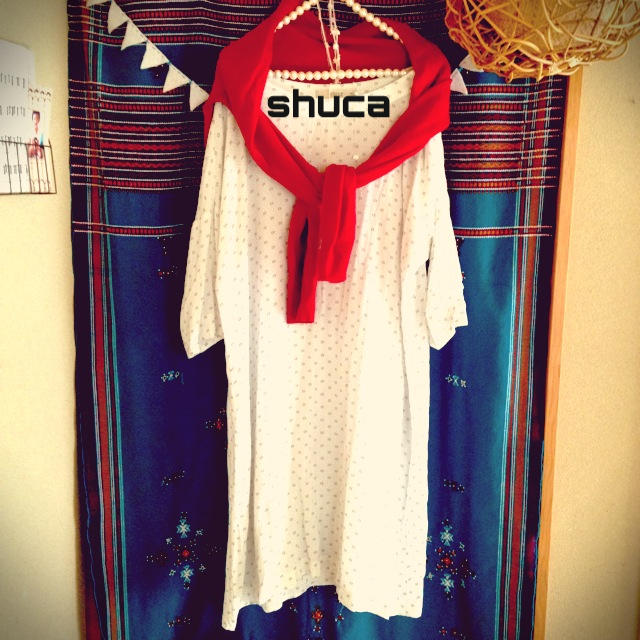 shuca(シュカ)のshucaナチュラルワンピース レディースのワンピース(ひざ丈ワンピース)の商品写真