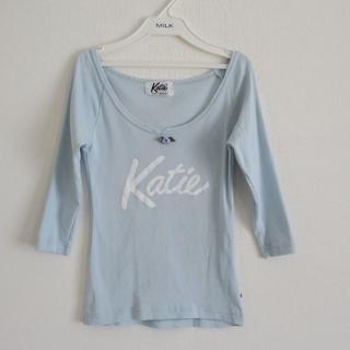 ケイティー(Katie)のKatie ロゴ カットソー バラ パウダーブルー ブラウス トップス(Tシャツ(半袖/袖なし))