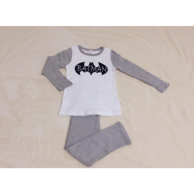 ZARA KIDS(ザラキッズ)のBATMAN セットアップ キッズ/ベビー/マタニティのキッズ服男の子用(90cm~)(パジャマ)の商品写真