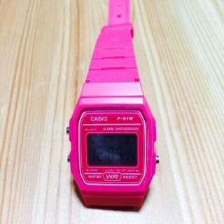 カシオ(CASIO)のCASIO★GーSHOCK腕時計ピンク(腕時計)